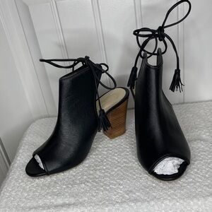 FIVE WORLDS Elegant Black Peep-Toe Ankle SHOES SIZE 40 Mexico